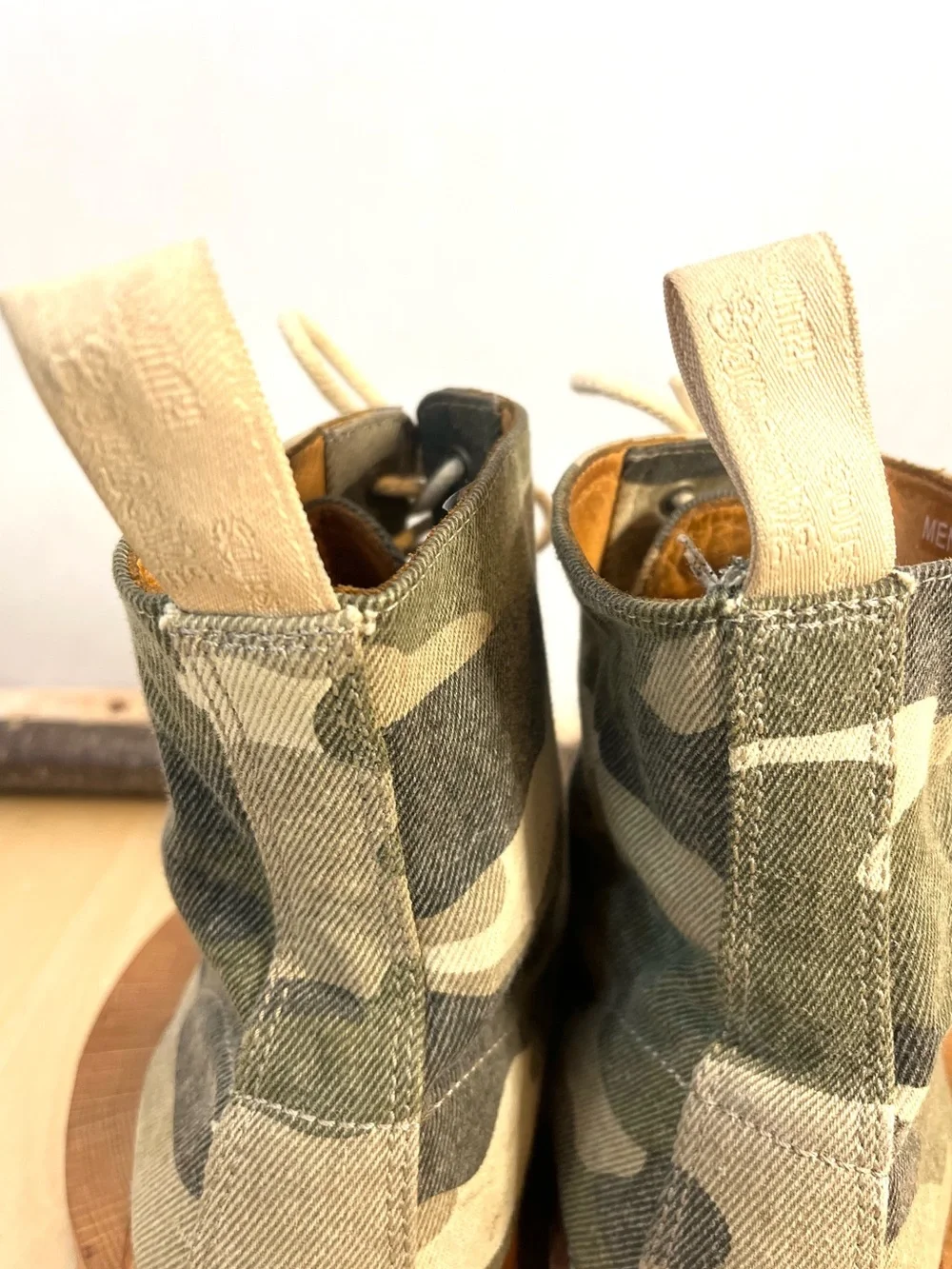 Dr. Martens Beckett 8-Eye Camo Canvas Combat Boots Men's Size 11